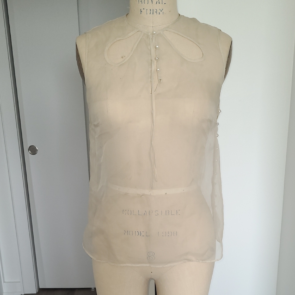 Patrizia Pepe Cream Sleeveless Blouse with Button Accents